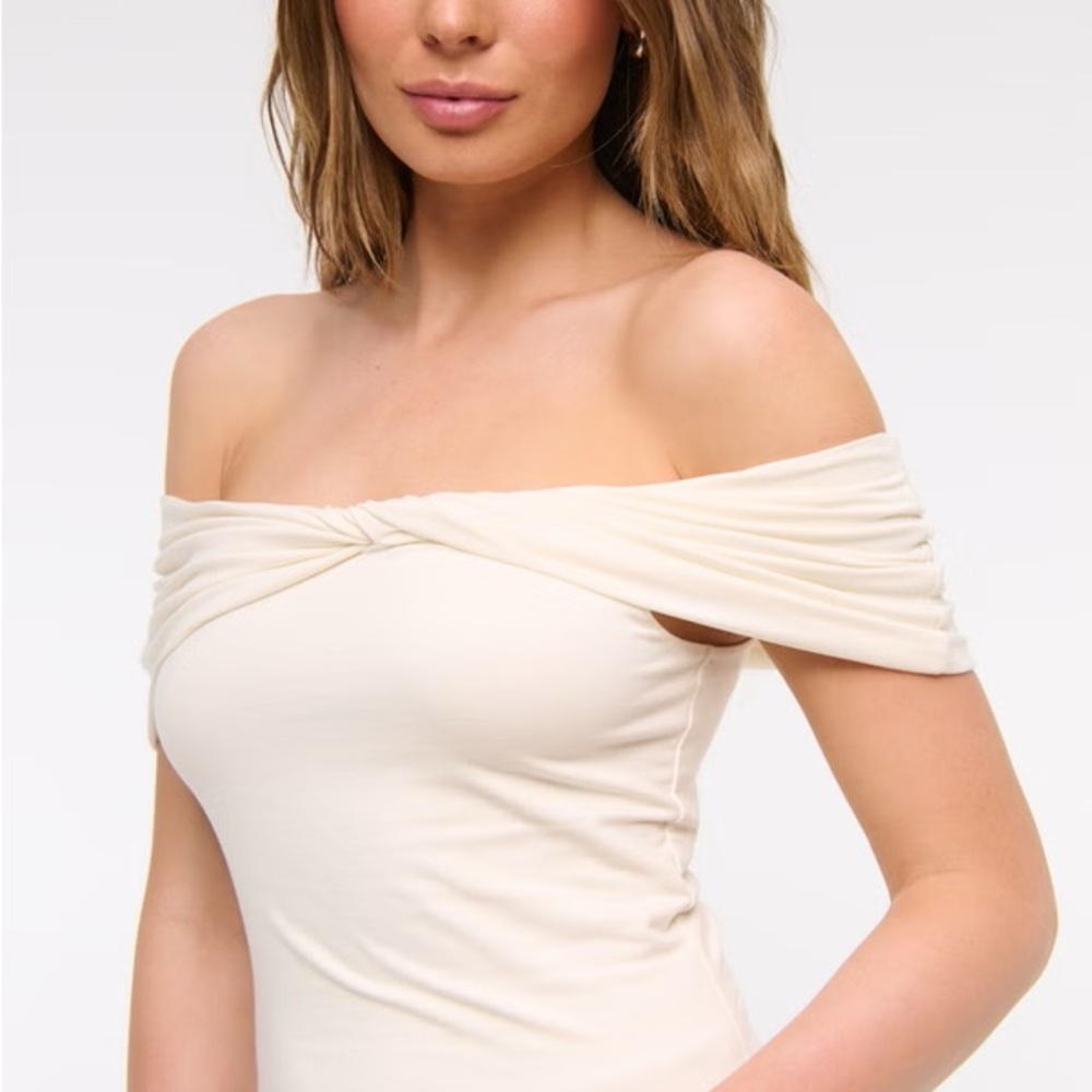 Abercrombie Twist Off-Shoulder Cream Top